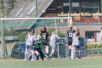 Bild 257 - F SV Henstedt Ulzburg II - SV Boenebuettel-Husberg : Ergebnis: 11:0